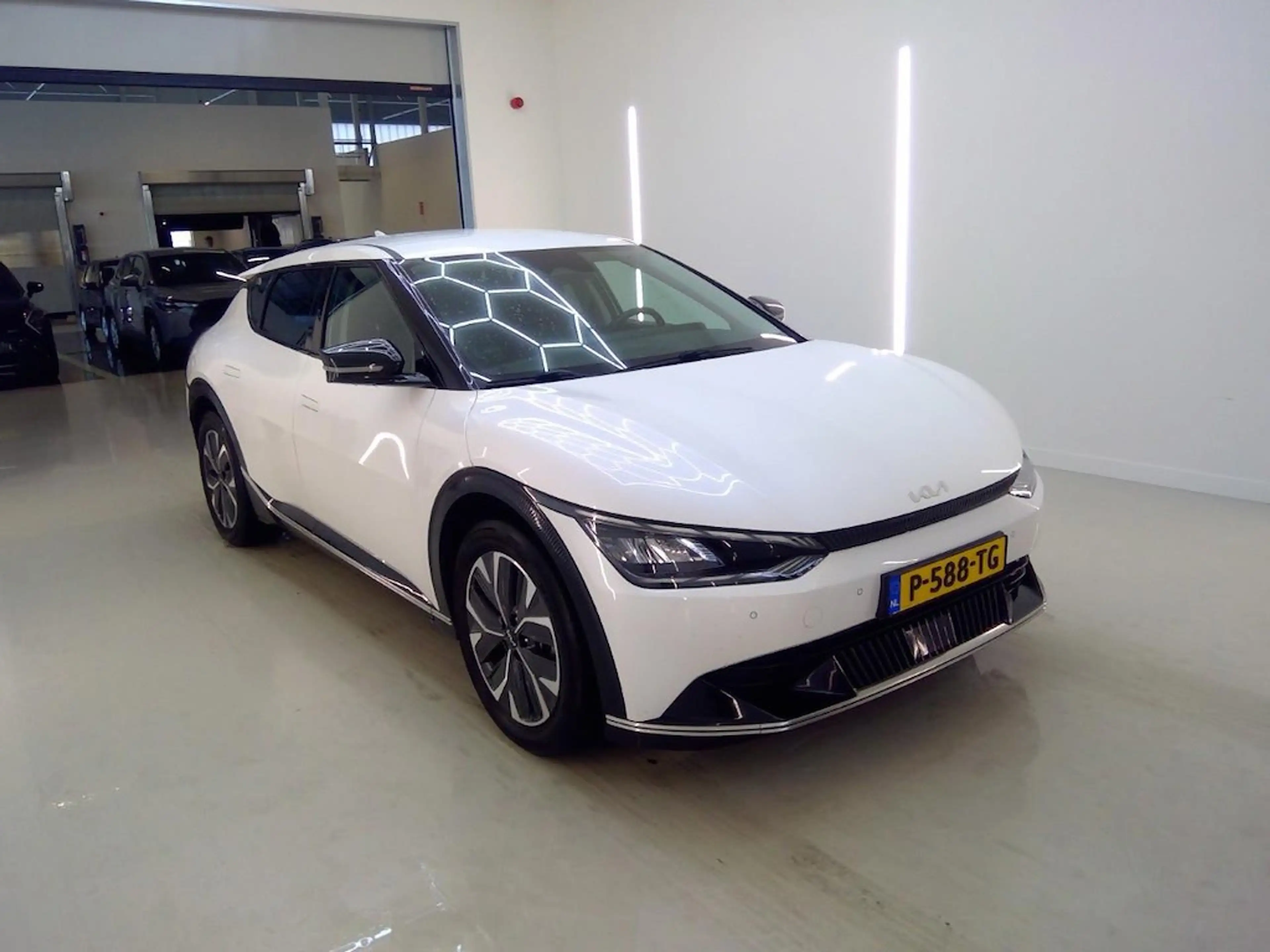 Kia EV6 Plus 77.4 kWh | SOH 93% | Meridian | Stoelkoeling — photo 3