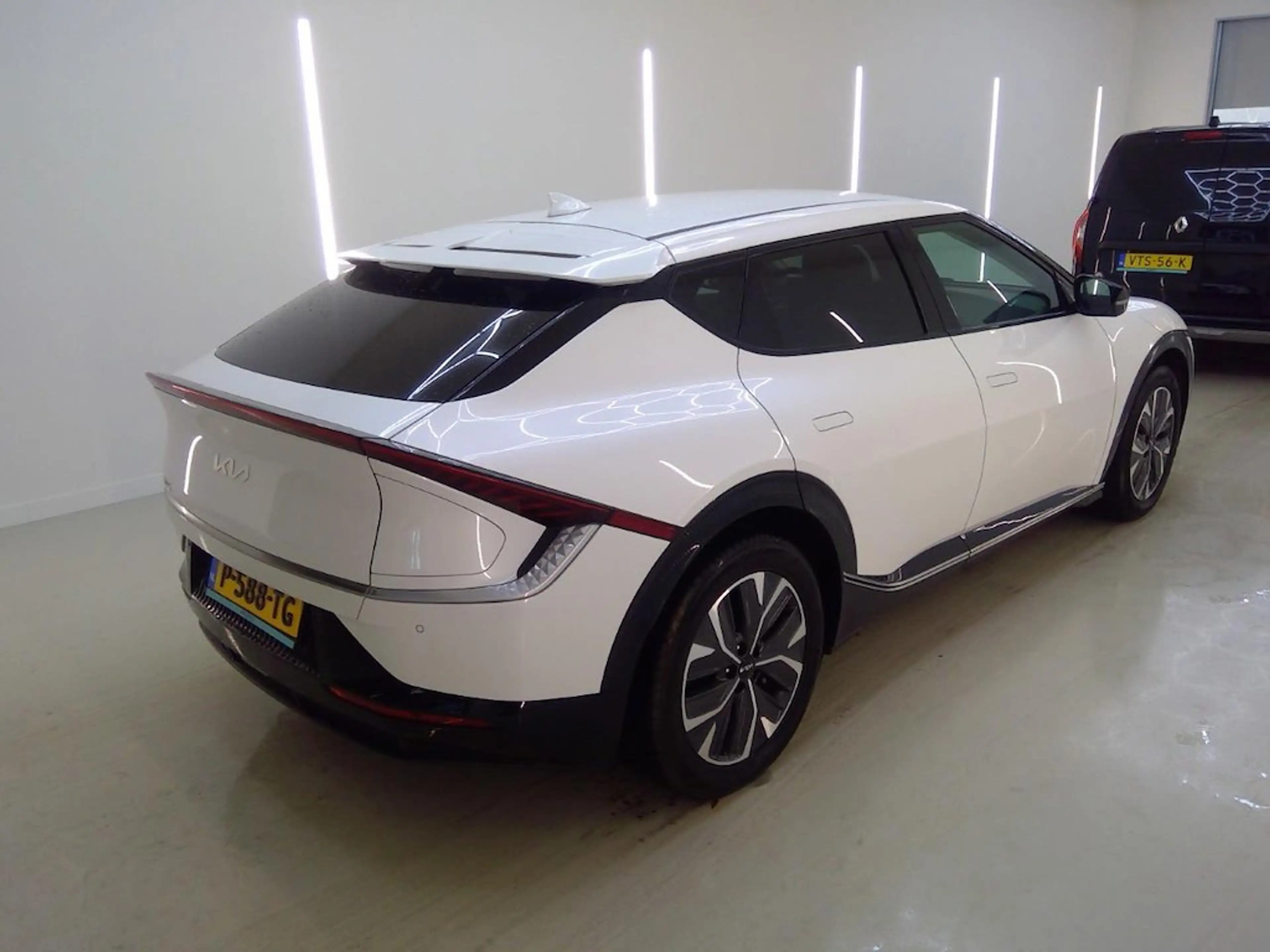 Kia EV6 Plus 77.4 kWh | SOH 93% | Meridian | Stoelkoeling — photo 4