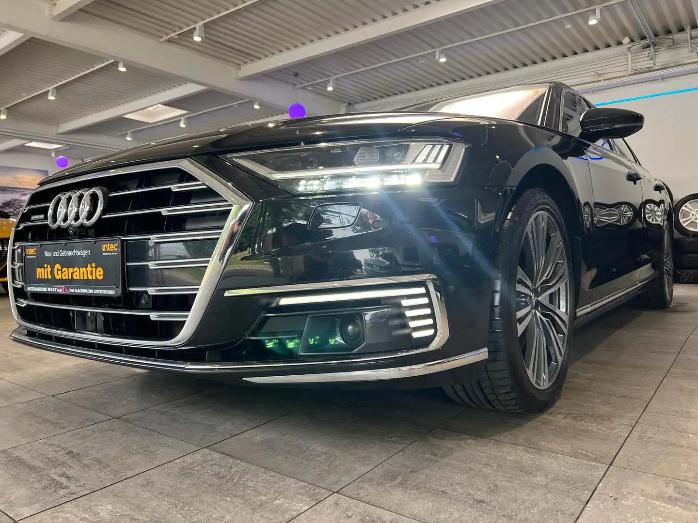 Audi A8 60 TFSI e quattro *Panorama*B&O*HUD*Massage* Negru - 1
