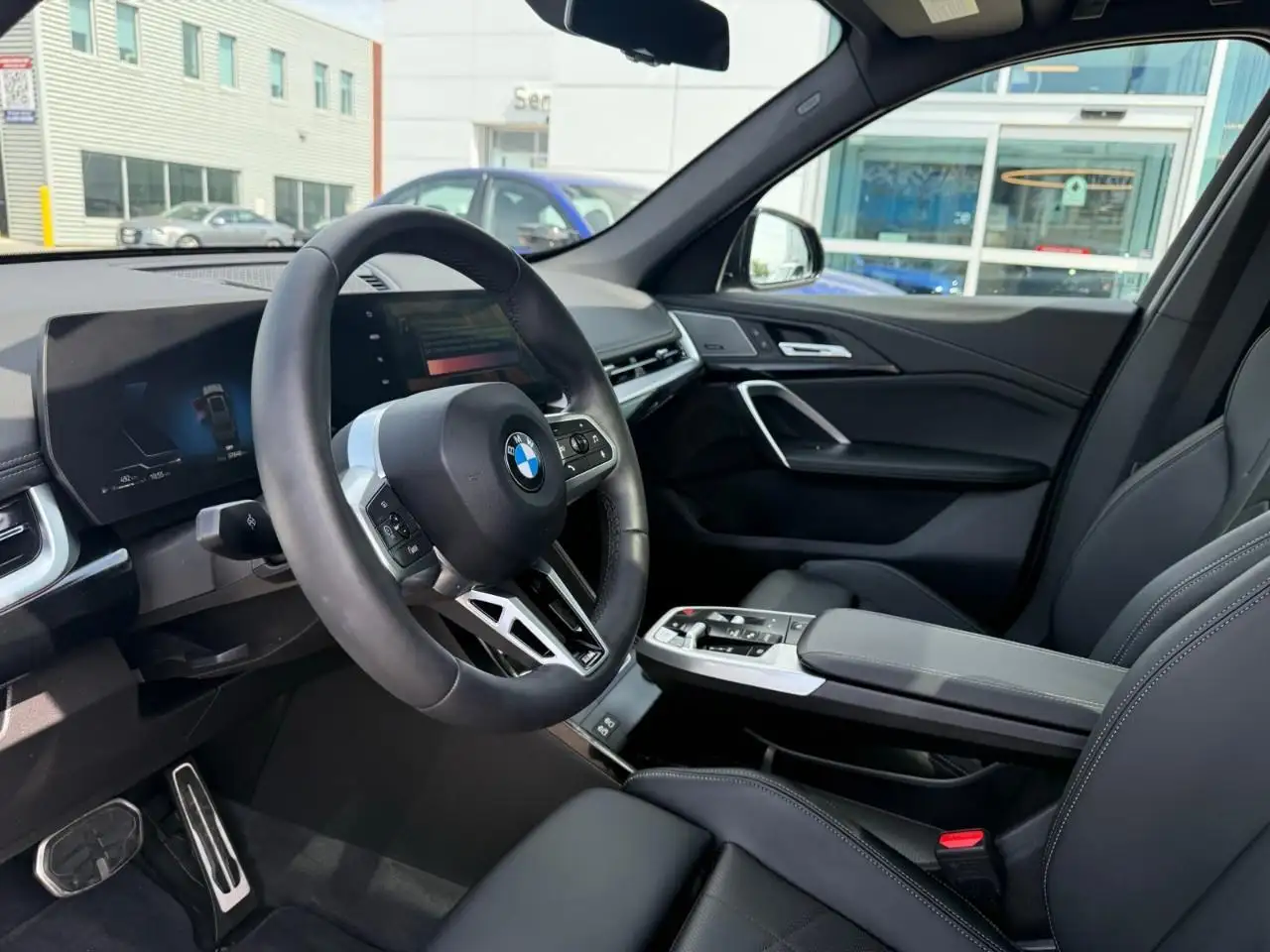 BMW X1 снимка BMW X1