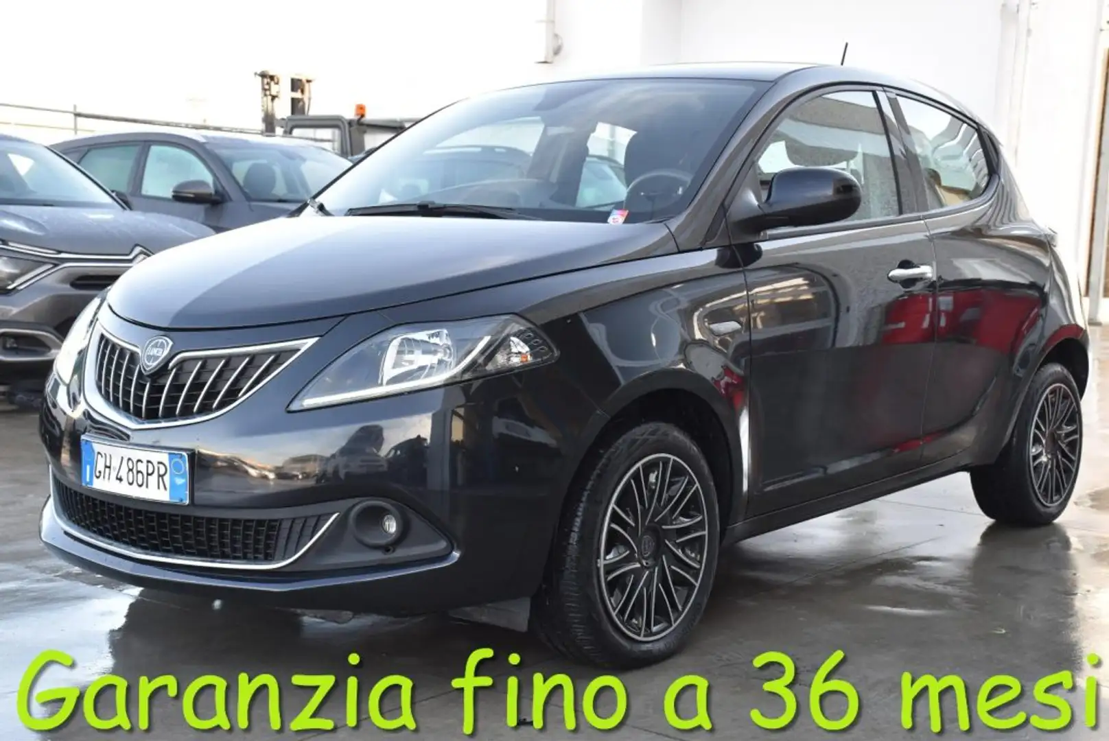 Lancia Ypsilon 1.2 69 CV 5 porte GPL Ecochic Gold Noir - 1