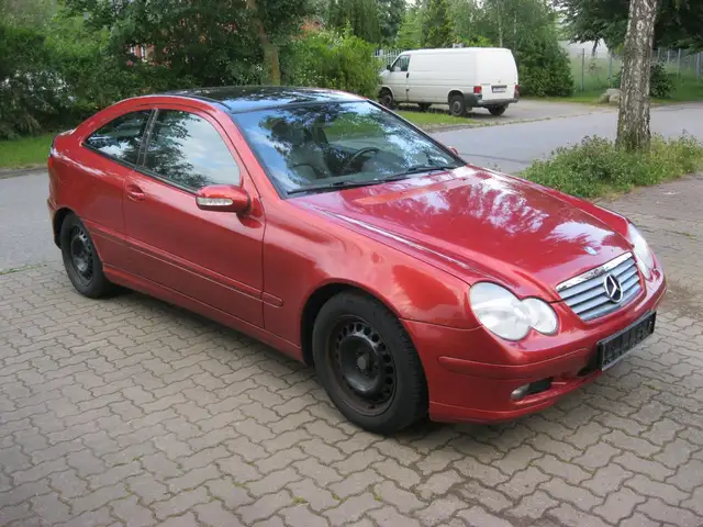 Mercedes-Benz C 200