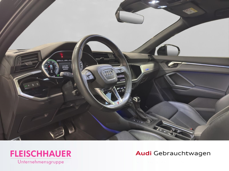 Audi Q3 Sportback 45 TFSI e S line Matrix+Navi+20''+Sonos+ — photo 10