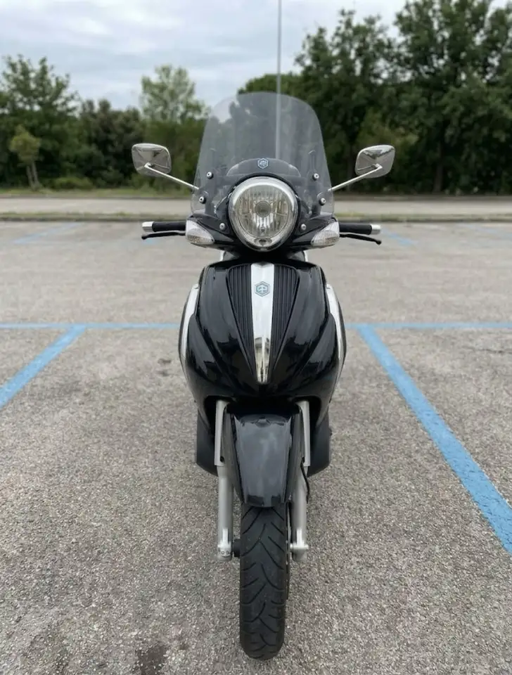 Piaggio Beverly 300