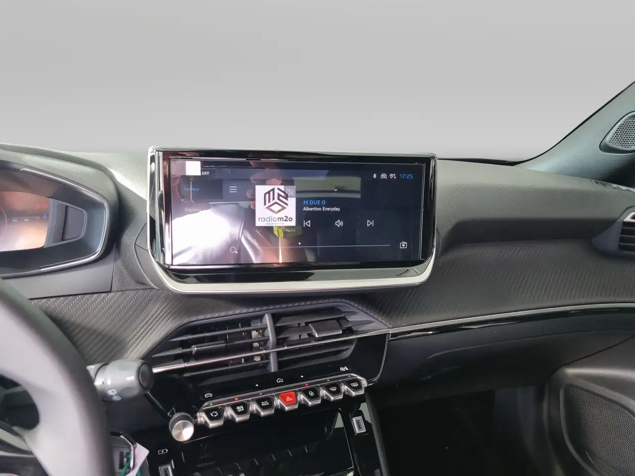 Peugeot 2008 1.2 puretech Allure s&s 100cv, миниатюра 10
