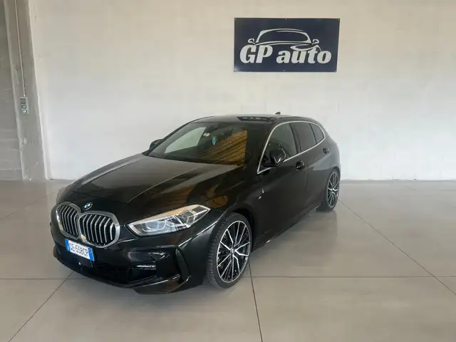 BMW 120 Serie 1 F40 120d xdrive Msport auto tetto apribile
