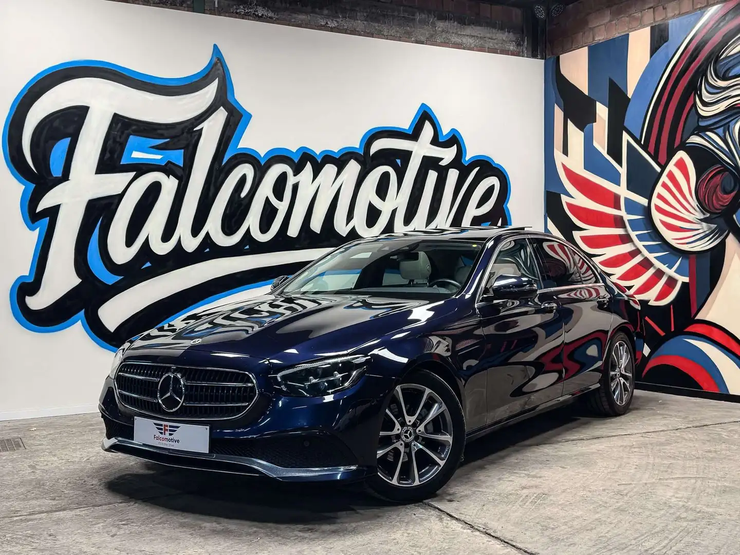 Mercedes-Benz E 200 1.6dA*AUT*360 CAM*BURMESTER*PANO*AVANTGARDE* Bleu - 1