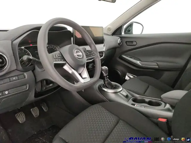Nissan Juke view 8