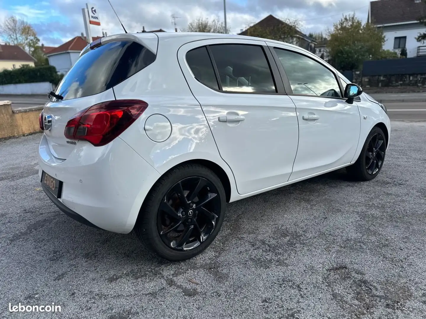 Opel Corsa 1.4 T BLACK EDITION 100ch Blanc - 2