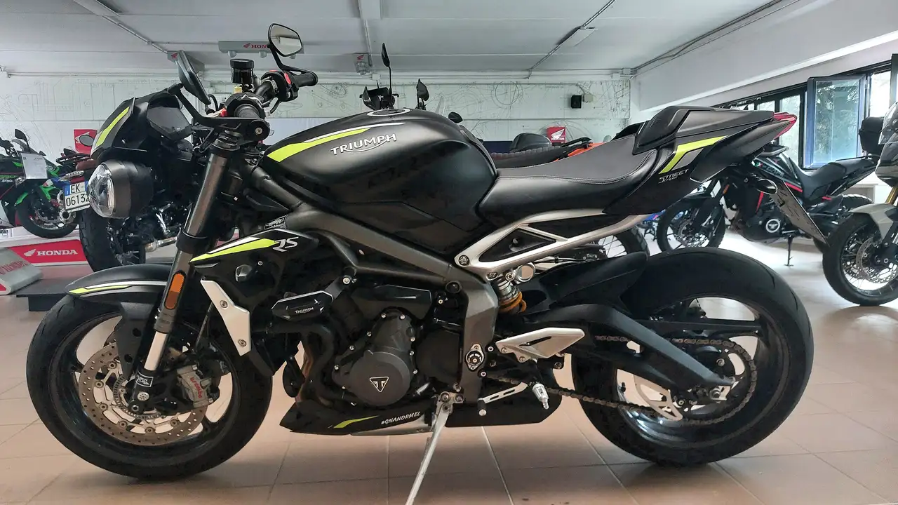 Triumph Street Triple RS