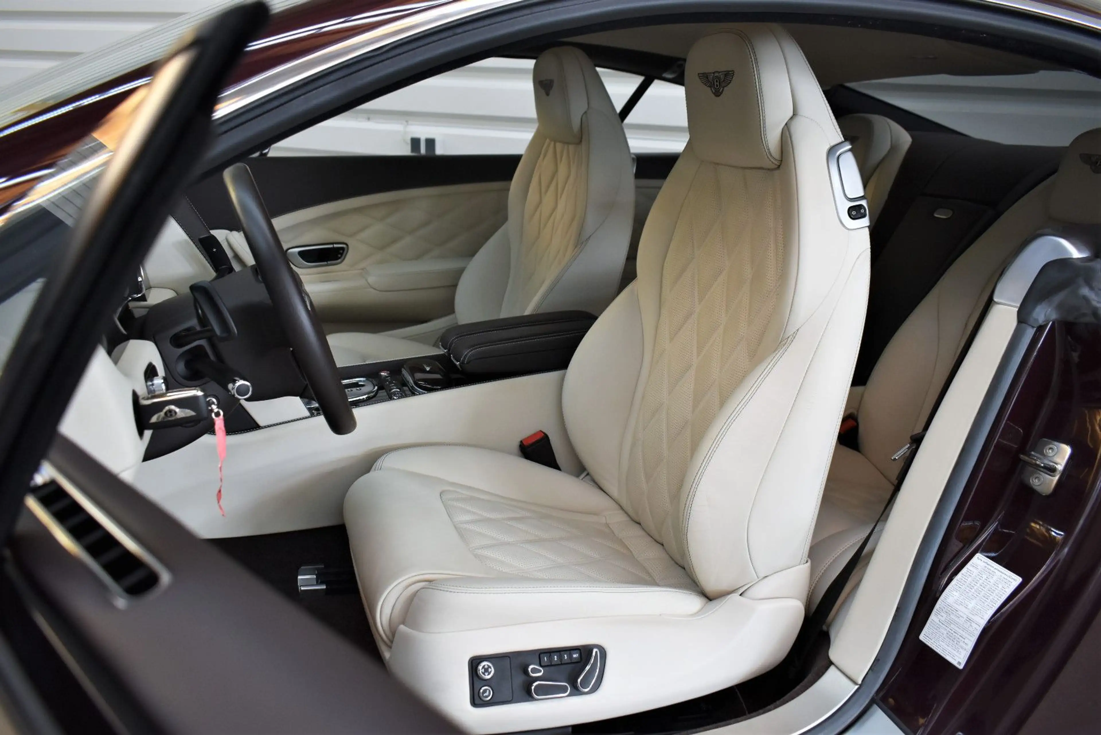 Bentley Continental GT 4.0 V8 4WD+Mulliner+Bi-Xenon+Cam — photo 11