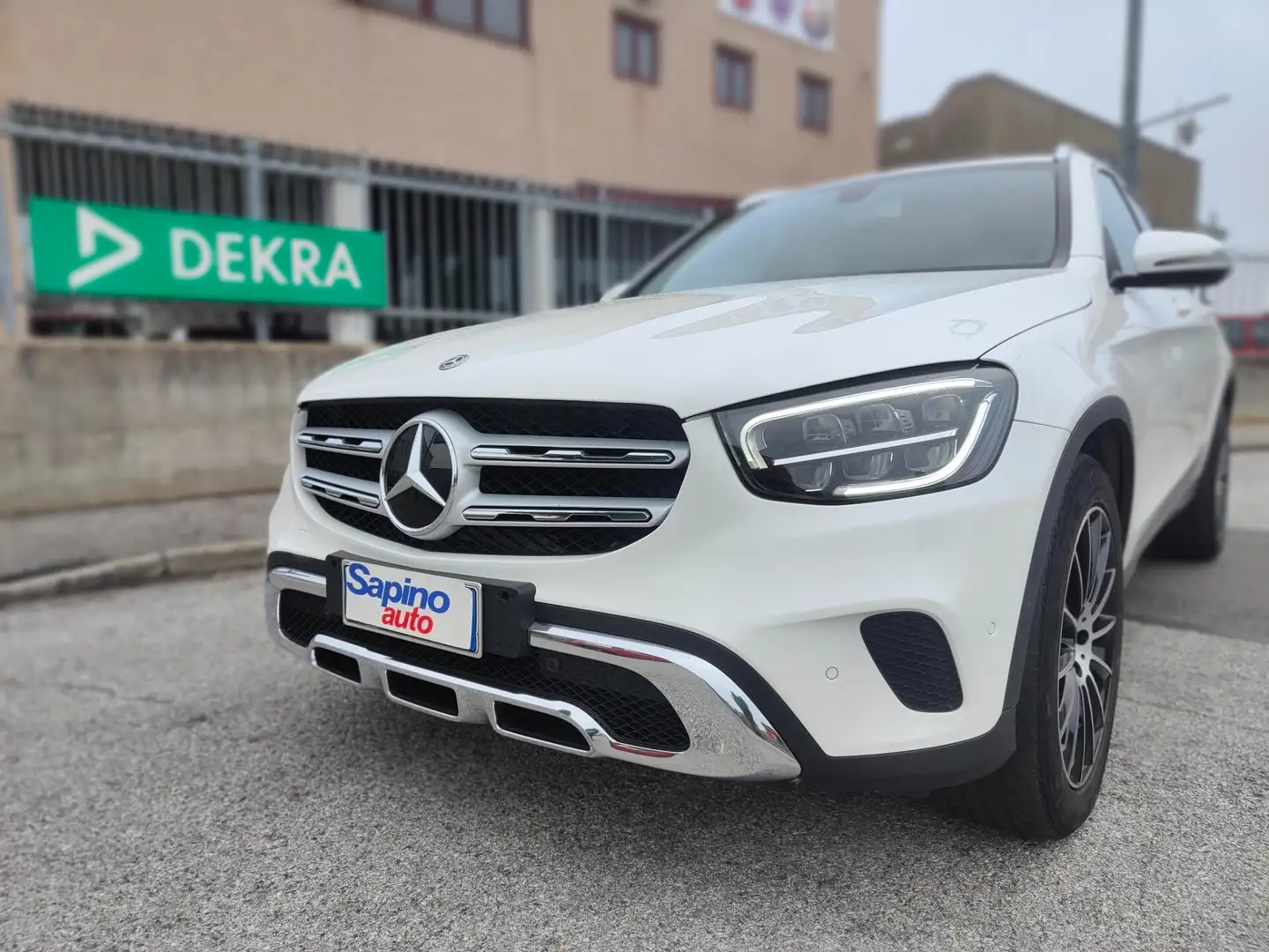 Mercedes-Benz GLC 220 GLC 220 d 4Matic Premium Bianco - 1