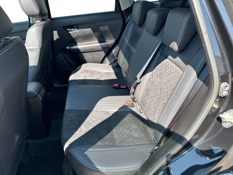 Suzuki Vitara 1.4 BOOSTERJET Hybrid Comfort+ Allgrip — photo 15