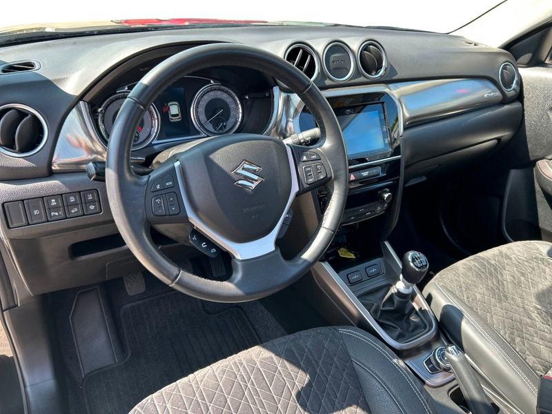 Suzuki Vitara 1.4 BOOSTERJET Hybrid Comfort+ Allgrip — photo 11