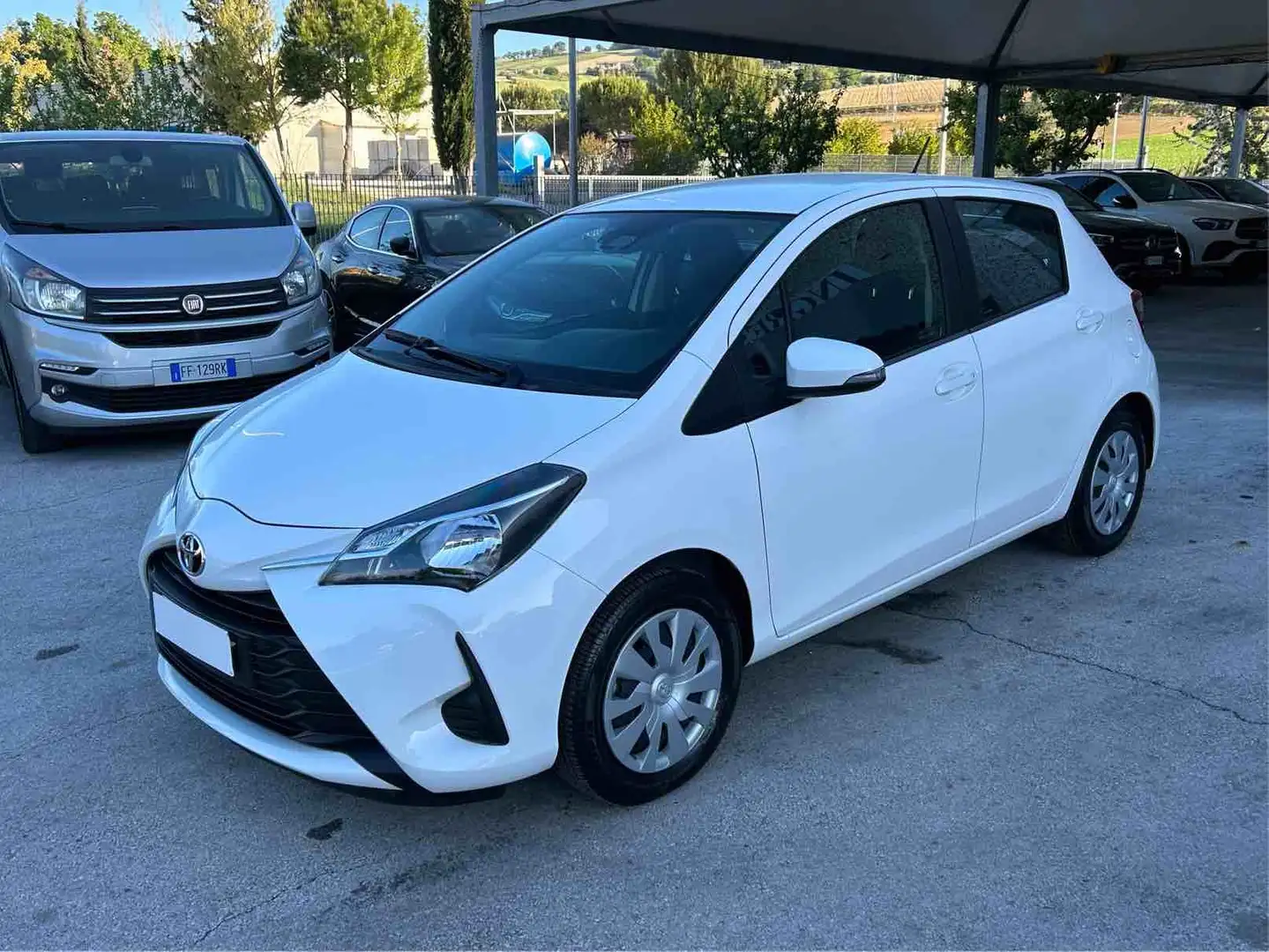 Toyota Yaris 1.0 Business-CLIMA-SOLO 1300 KM-1 PROP- Wit - 1