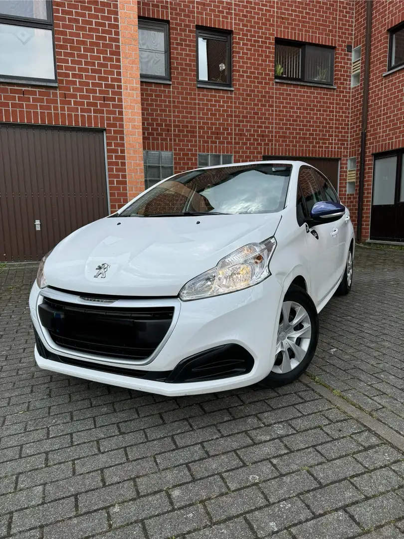 Peugeot 208 1.2i euro 6B airco prete à immatricule - 1