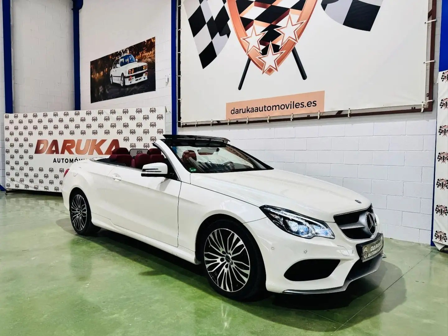 Mercedes-Benz E 250 Cabrio Aut. Blanc - 2