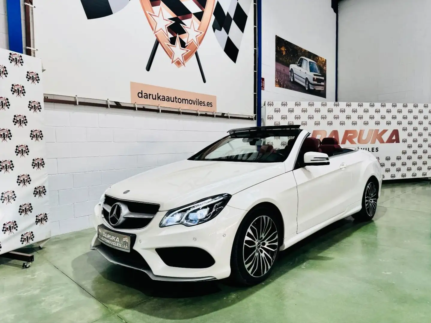 Mercedes-Benz E 250 Cabrio Aut. Blanc - 1