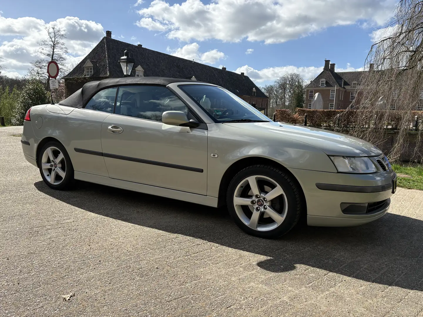 Saab 9-3 1.8t Vector 20Y Edition Grijs - 2