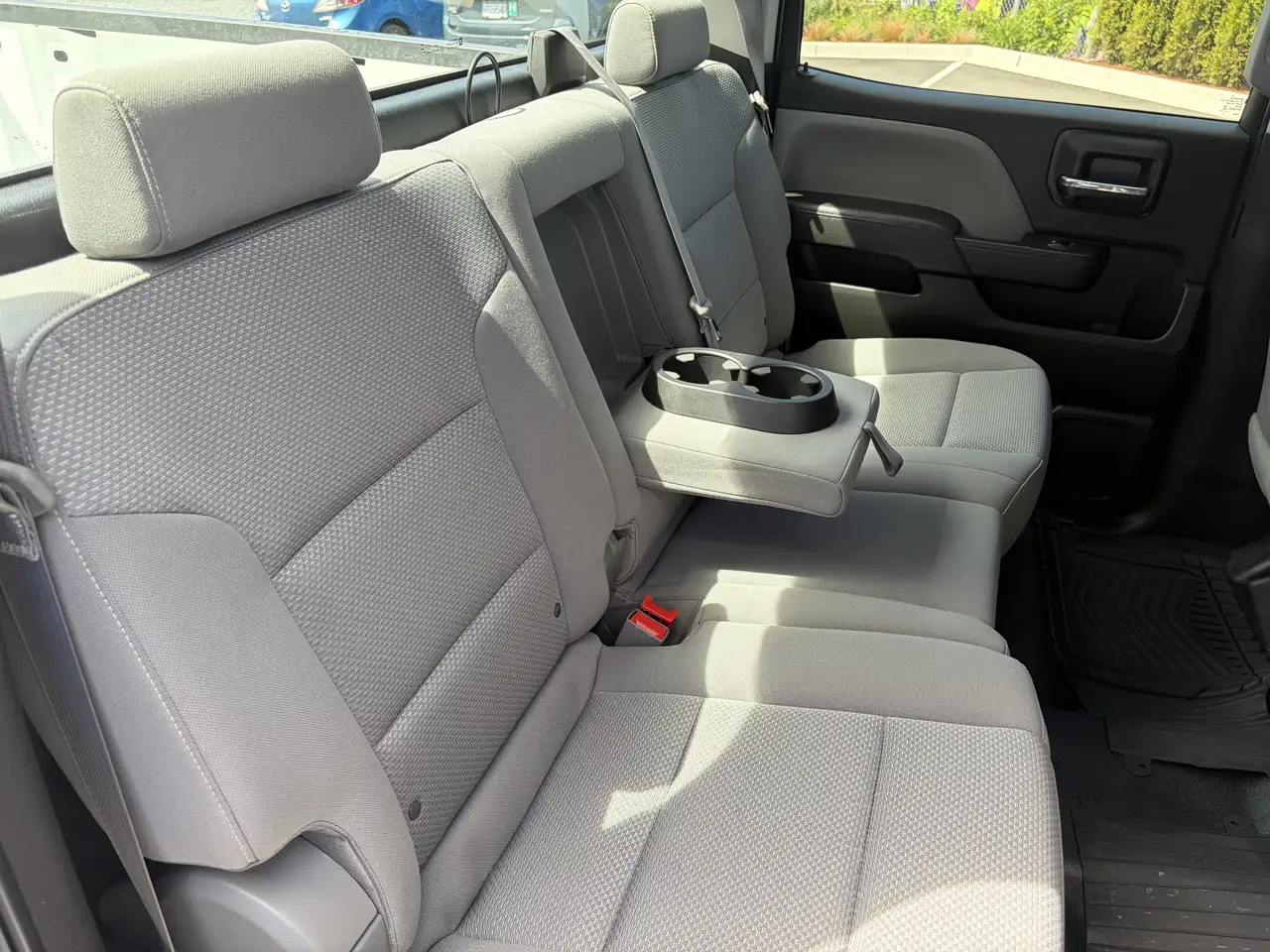 Chevrolet Silverado 1500 снимка Chevrolet Silverado 1500