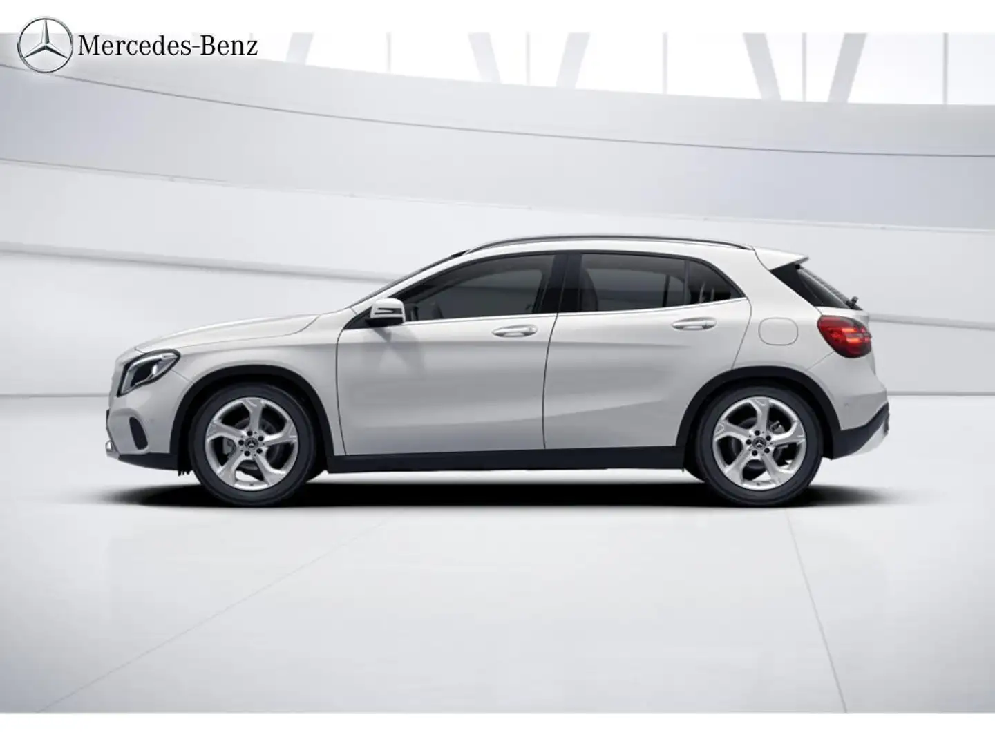 Mercedes-Benz GLA 180 Sport Utility Vehicle Urban Pano+LED+18 Bianco - 2