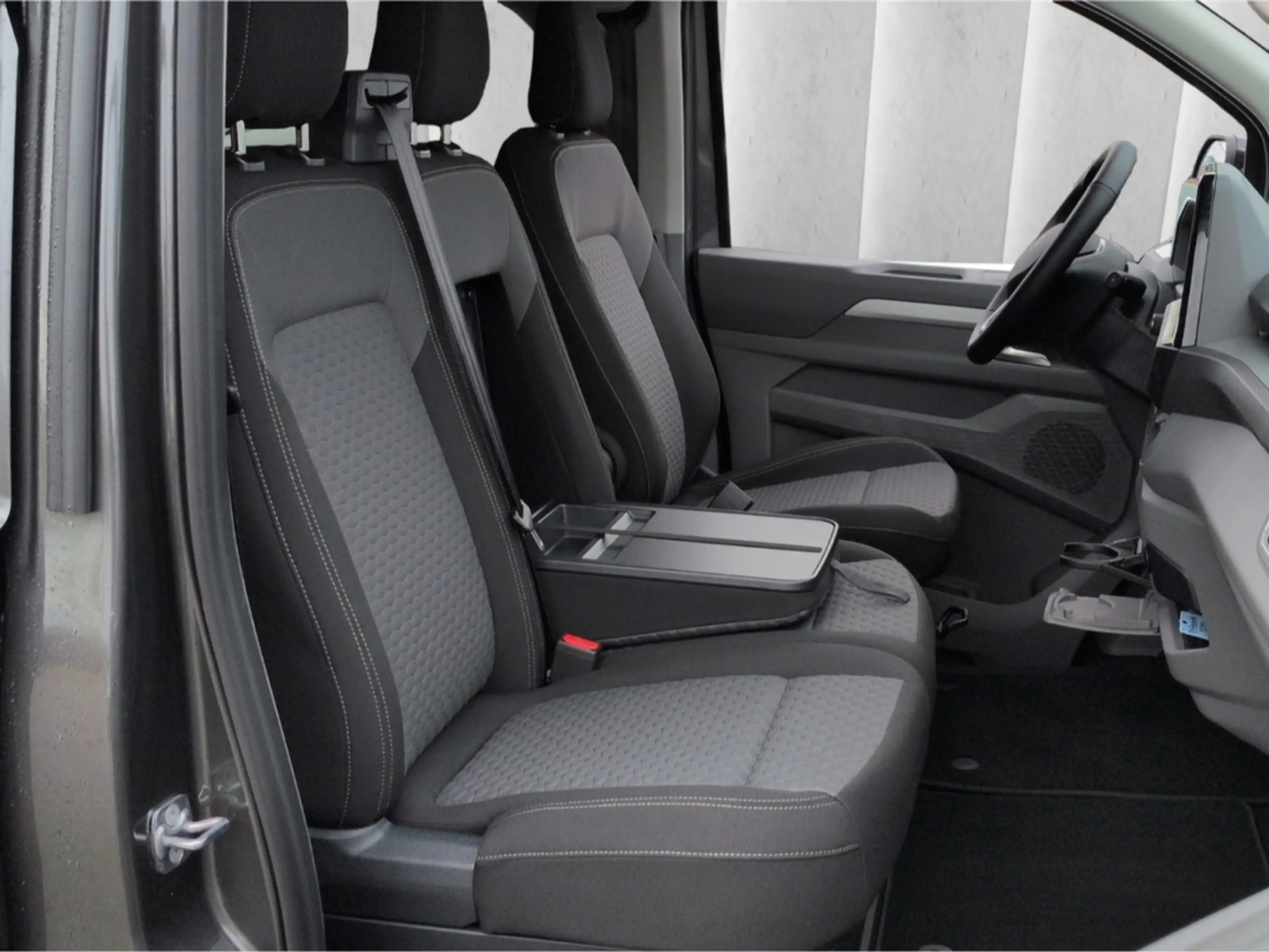 Volkswagen T7 Caravelle LR Life 9-Sitze TDI*DSG Tempo R-Kam — photo 8