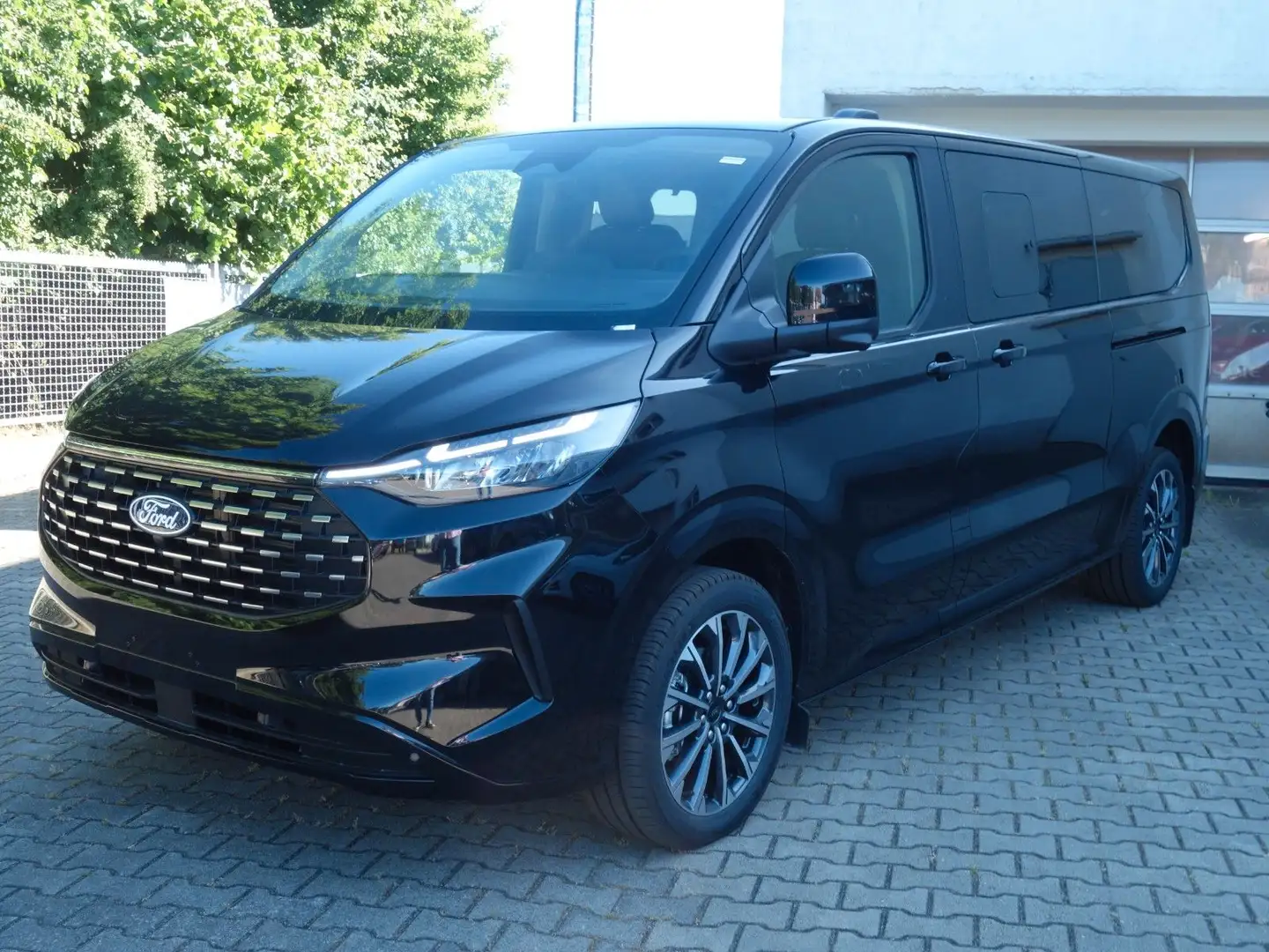 Ford Tourneo Custom 320 L2 Titanium ,Panorama.Standh Schwarz - 1