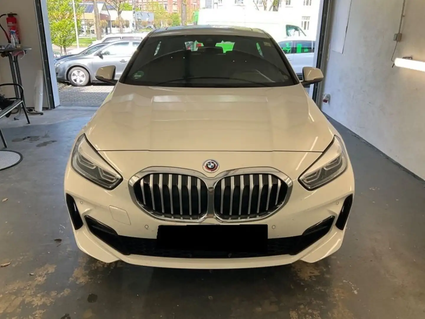 BMW 118 i - 1