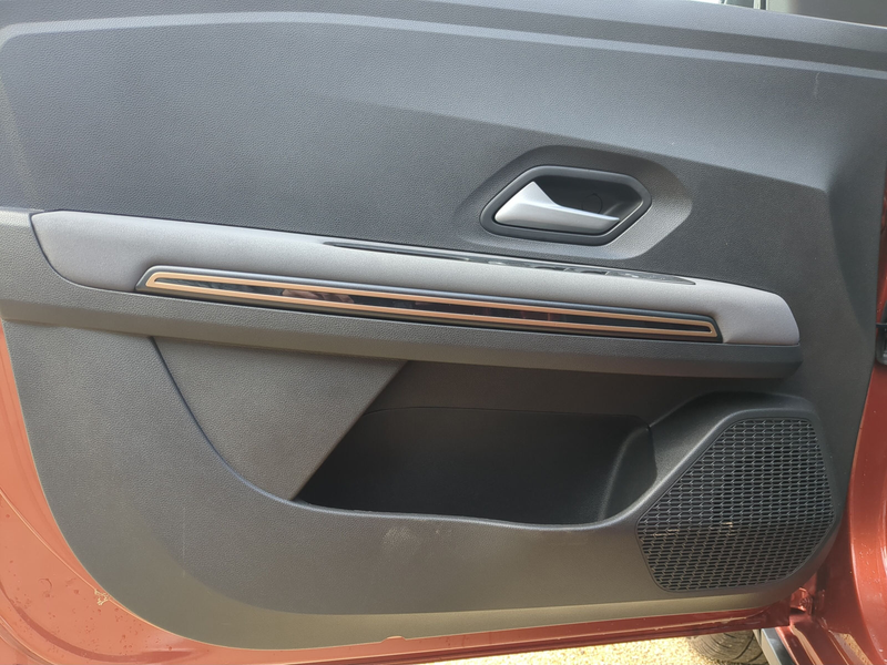 Dacia Jogger Hybrid 140 Extreme+ 5-Sitzer+SHZ+Navi+PDC+RFK — photo 13