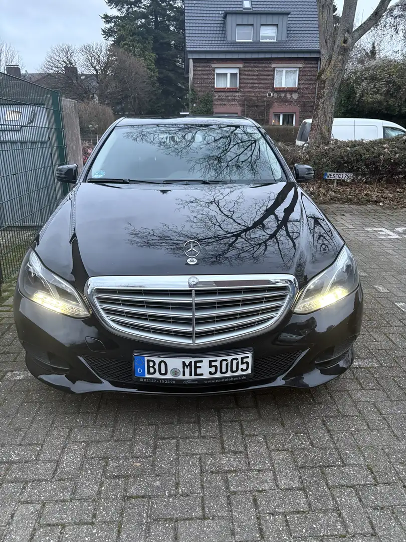 Mercedes-Benz E 220 E 220 BlueTec 2.Hand Sehr Gepflegt Schwarz - 1