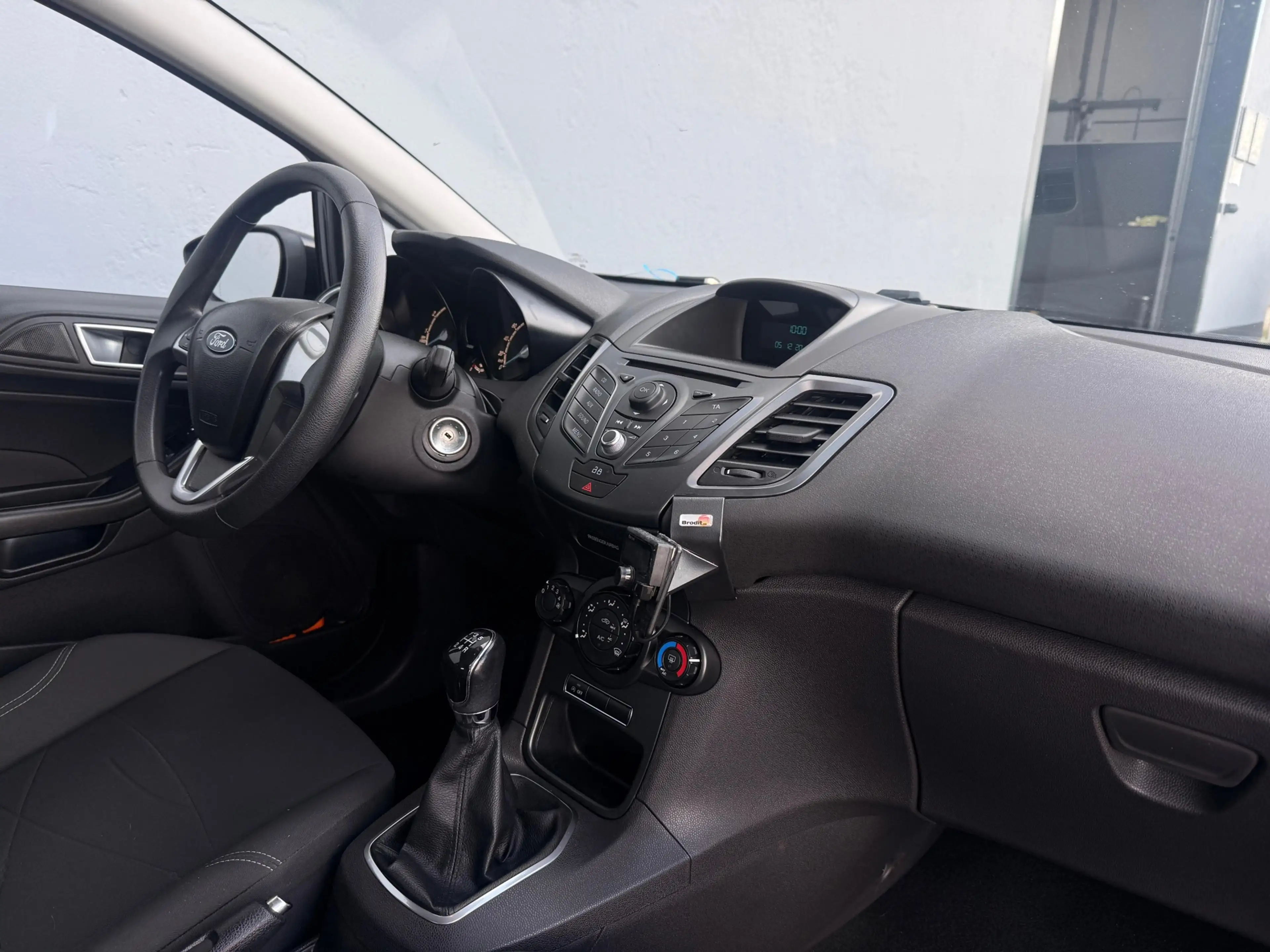 Ford Fiesta 1.0 Style - Airco - Volledig Onderhouden — photo 9