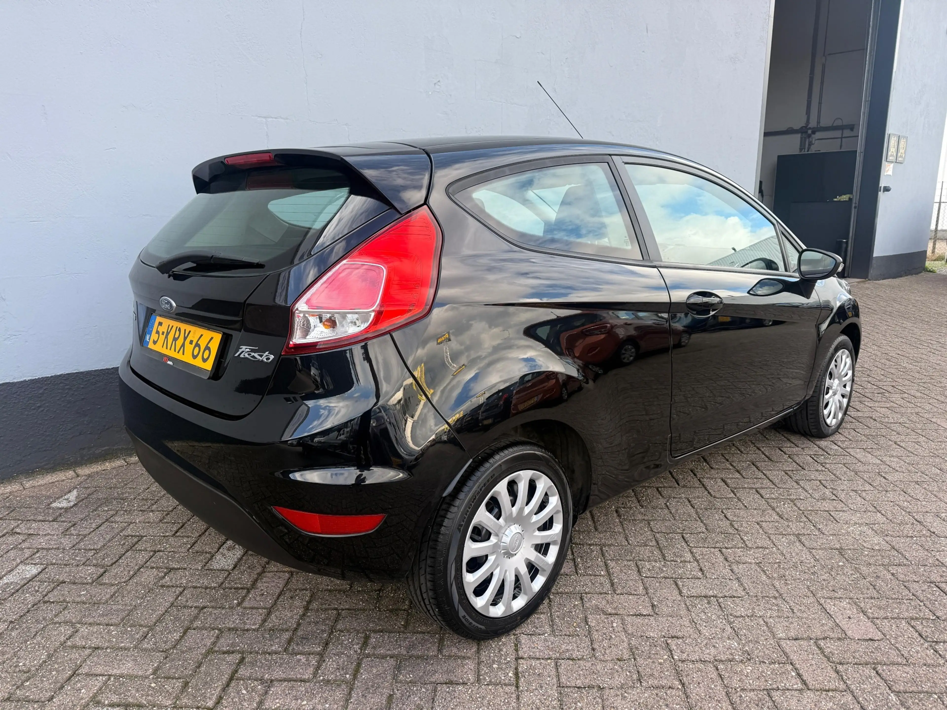 Ford Fiesta 1.0 Style - Airco - Volledig Onderhouden — photo 6