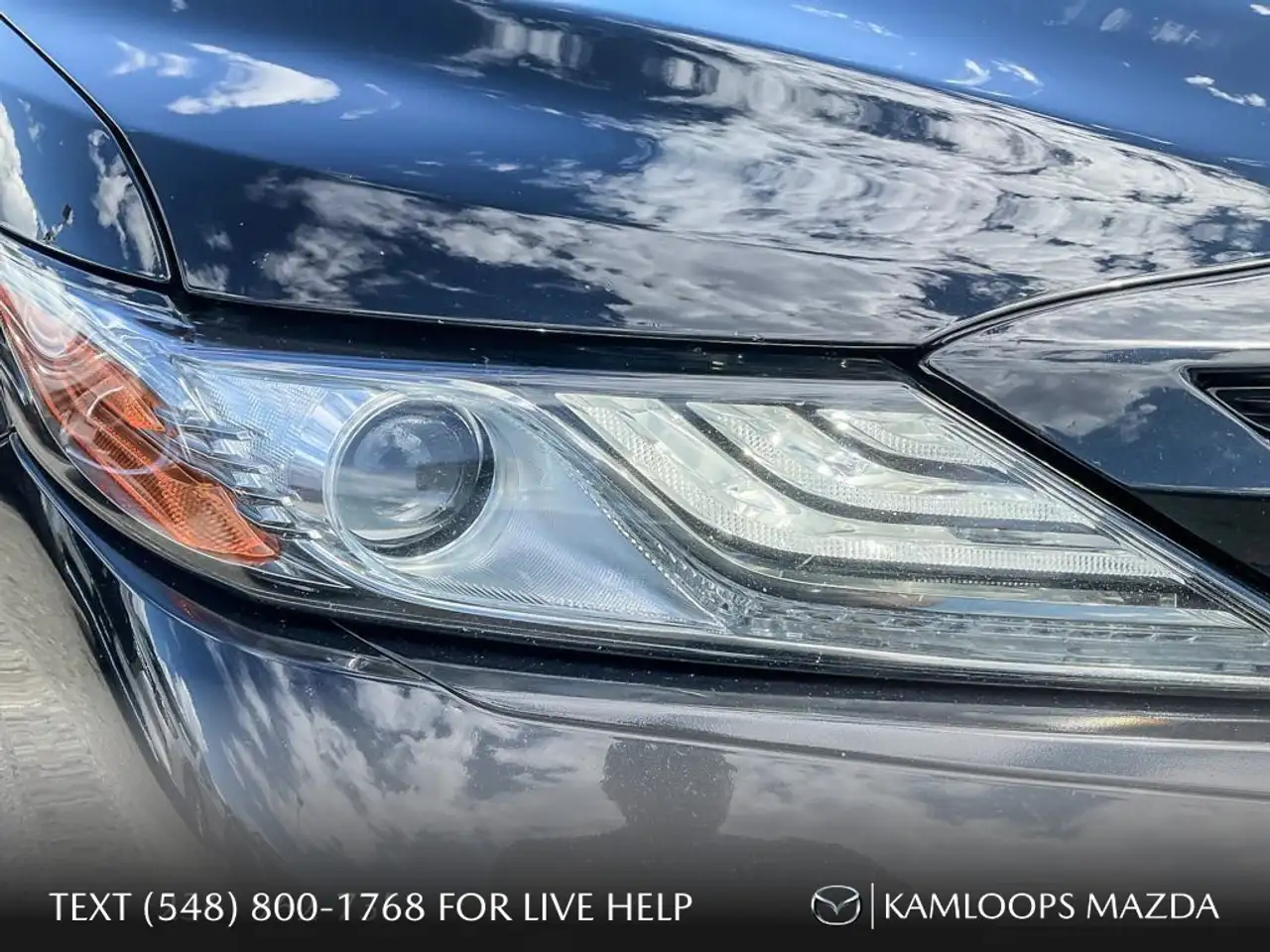 Toyota Camry снимка Toyota Camry
