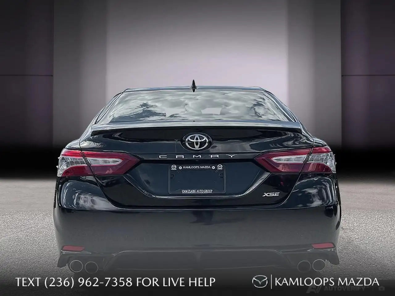Toyota Camry снимка Toyota Camry