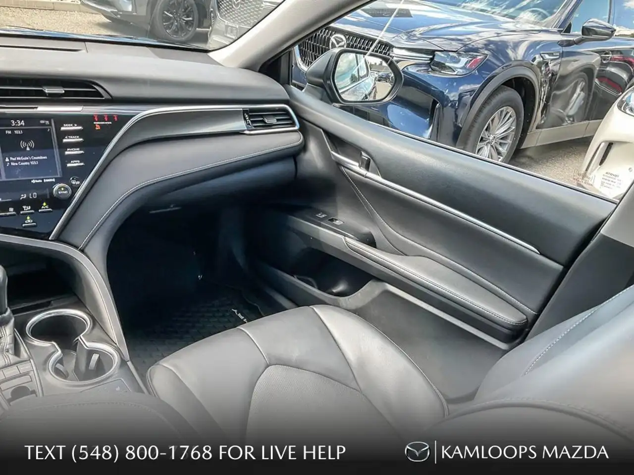 Toyota Camry снимка Toyota Camry