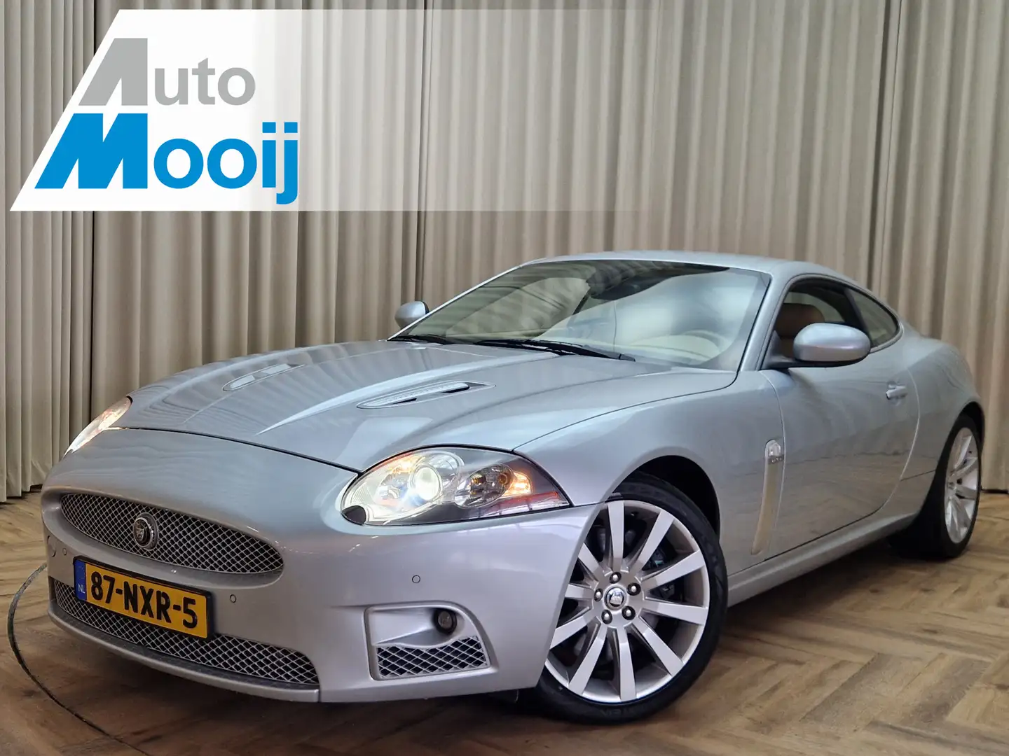 Jaguar XKR 4.2 V8 Coupé *Supercharged 417PK* Youngtimer, Lede Сірий - 1