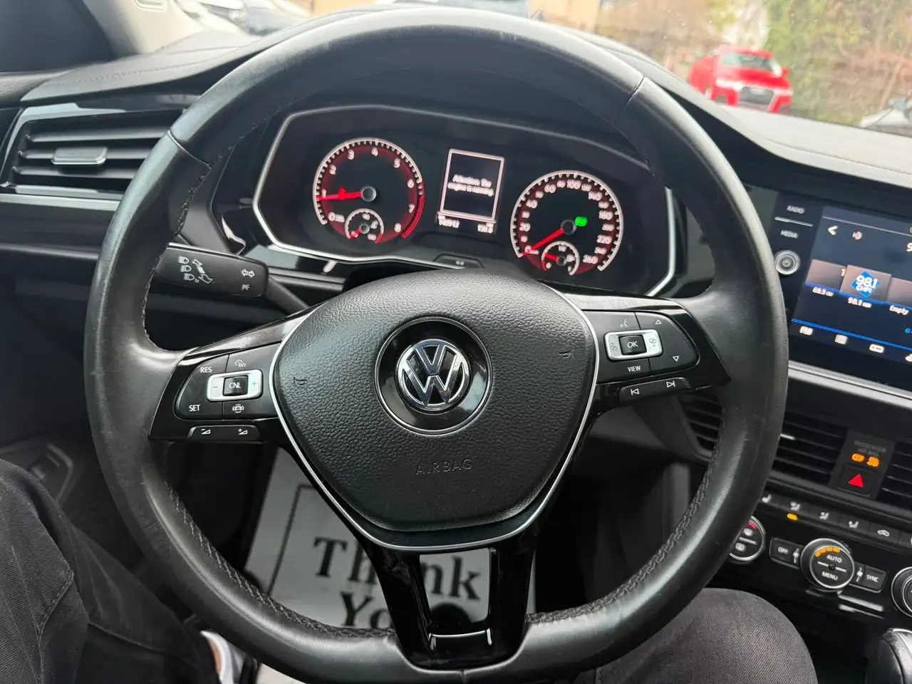 Volkswagen Jetta снимка Volkswagen Jetta