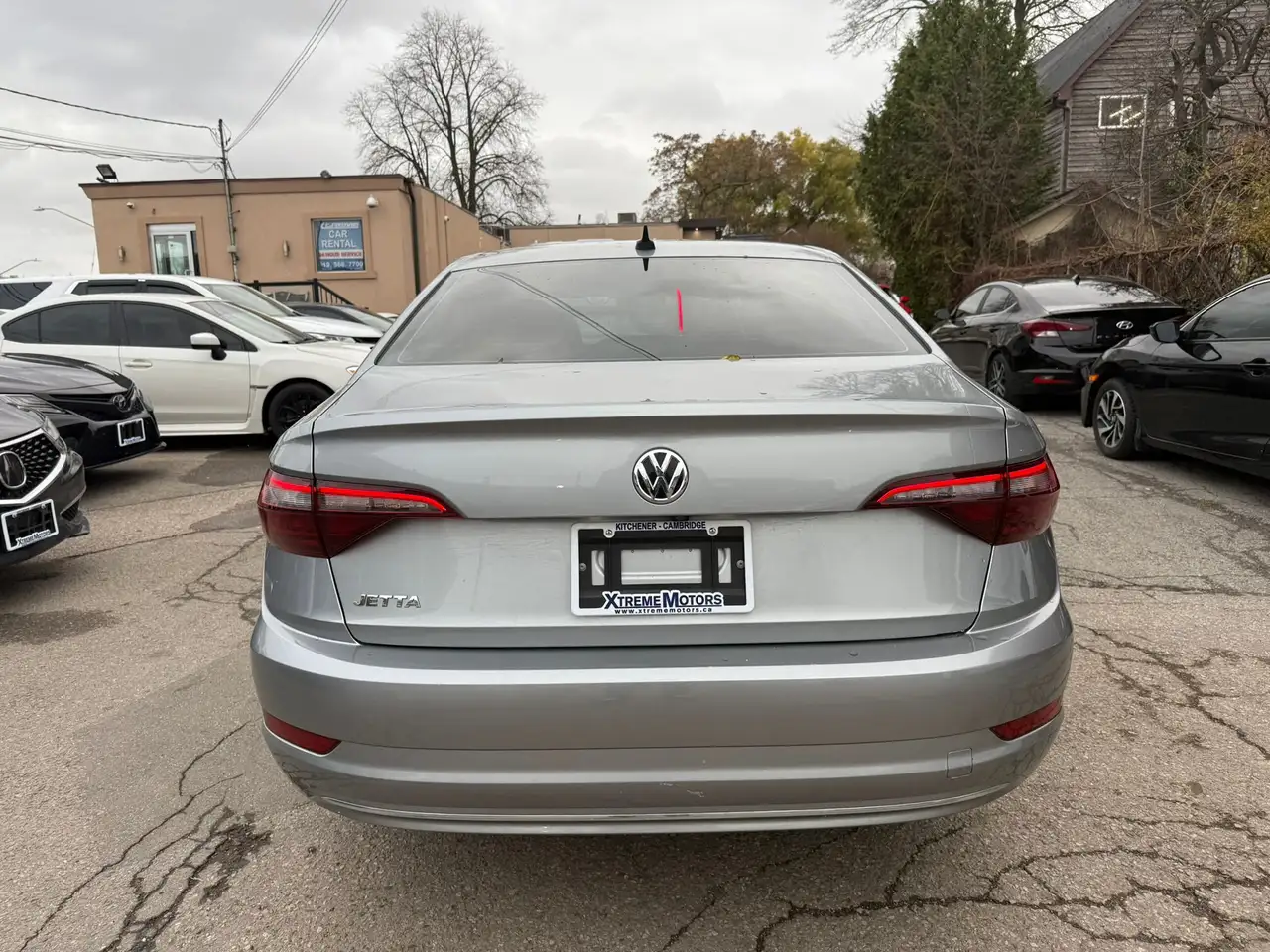 Volkswagen Jetta снимка Volkswagen Jetta