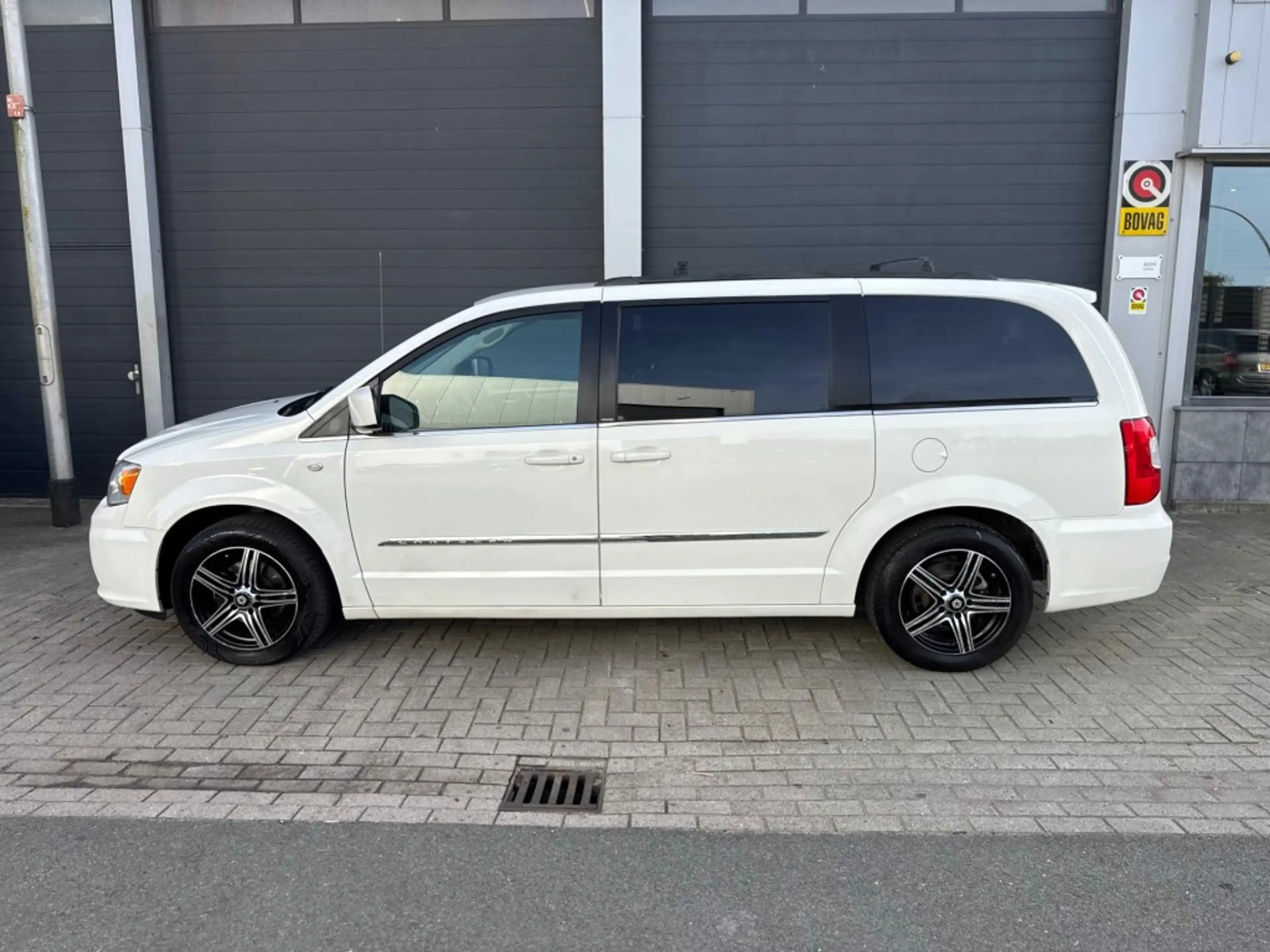 Chrysler Others 3.6i GOLD EDITION — photo 6