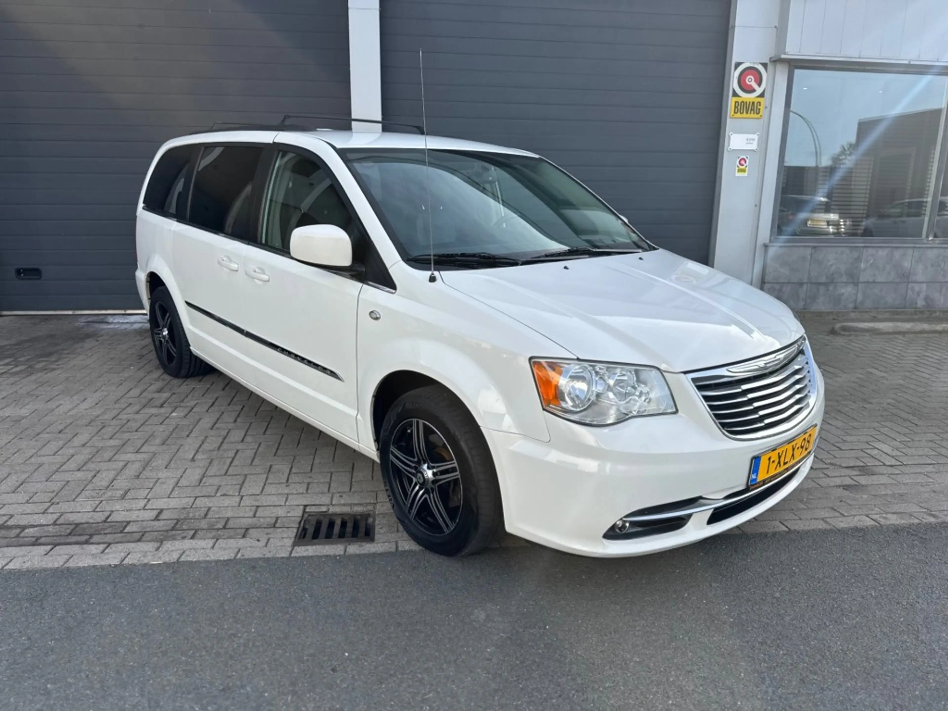 Chrysler Others 3.6i GOLD EDITION — photo 2