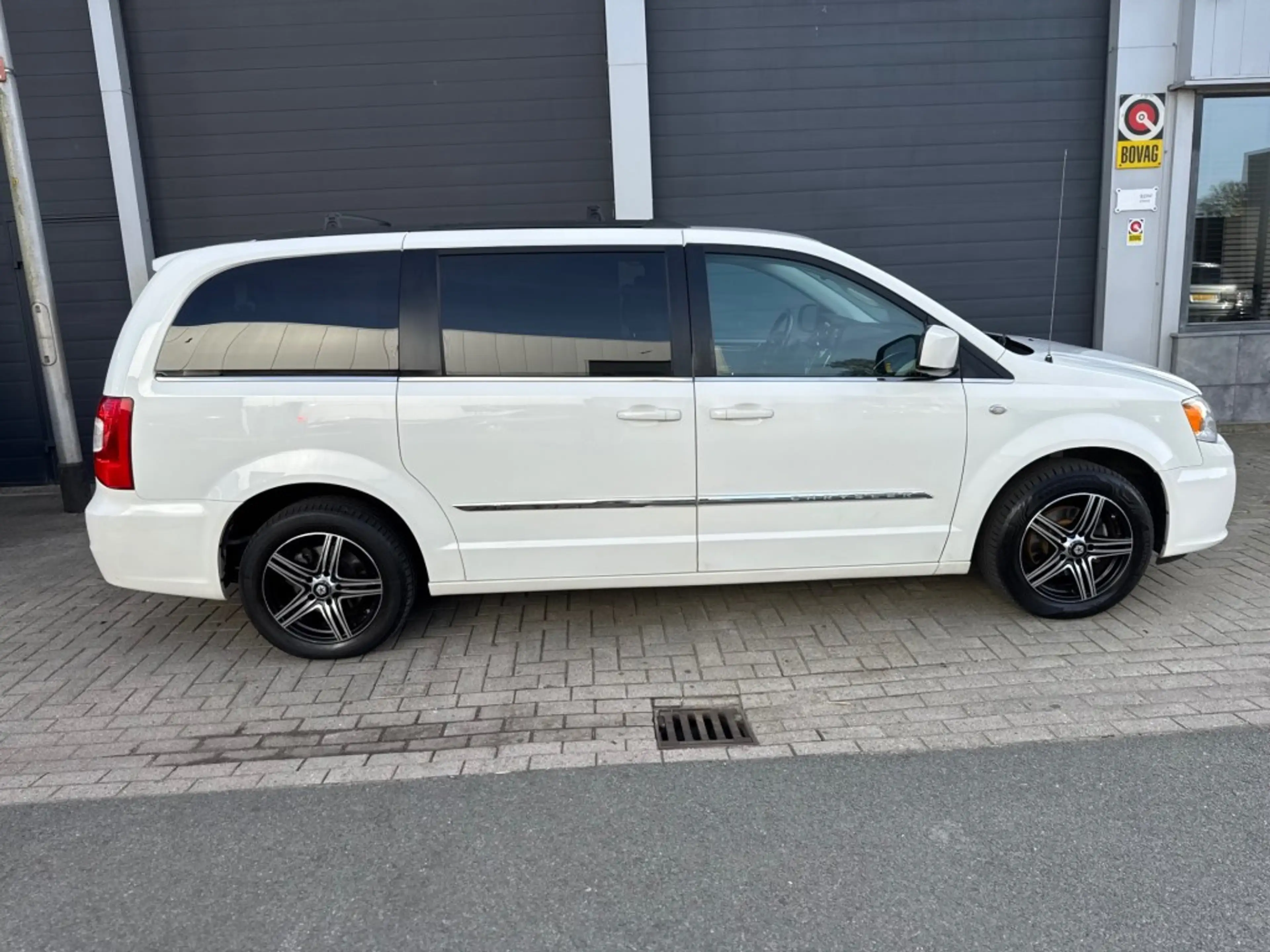 Chrysler Others 3.6i GOLD EDITION — photo 5