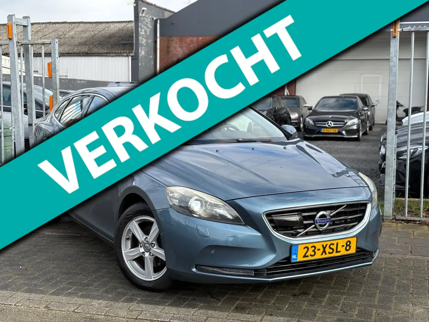 Volvo V40 1.6 D2 Summum | Xenon | Leder | Navi | Camera | AC Bleu - 1