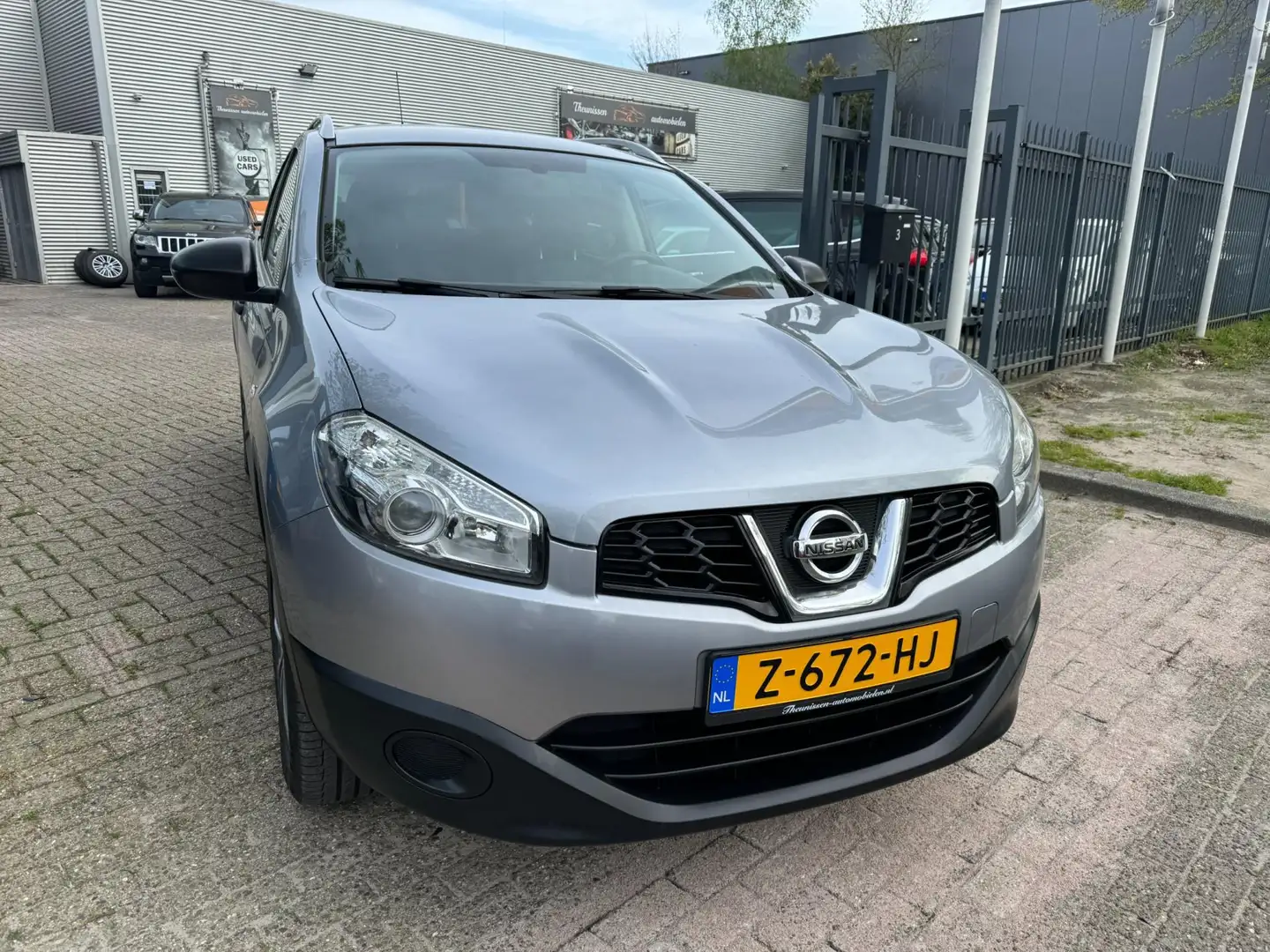 Nissan Qashqai+2 2.0 Connect Edition 7 persoons , airco, elec pakke Grau - 2