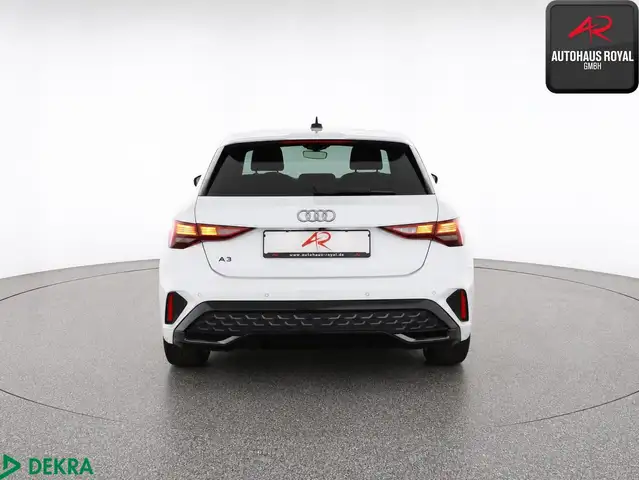 Audi A3 view 4