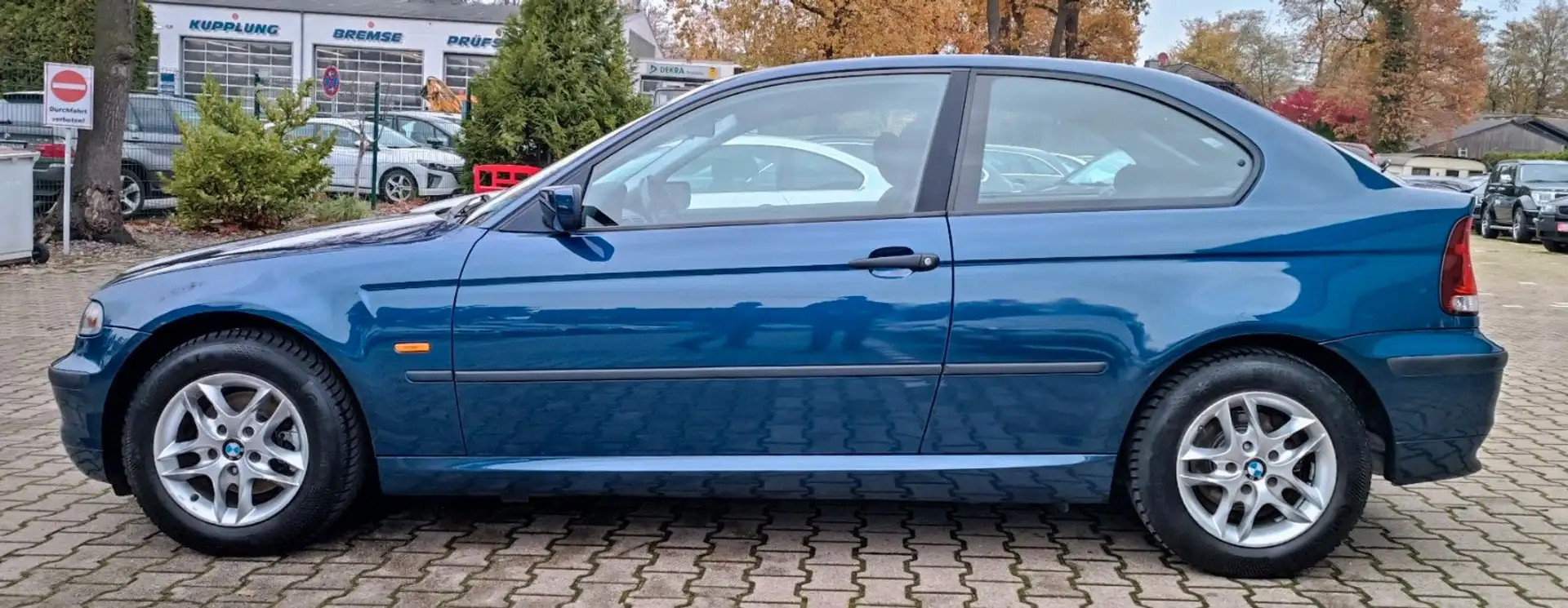BMW 316 ti Compact 1.8i Klima ALU  Top und Schön Blau - 2