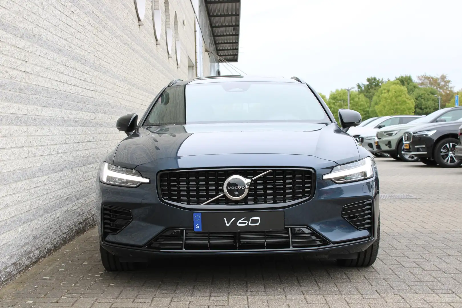 Volvo V60 2.0 T6 Plug-in hybrid AWD Ultra Dark | Headup disp Bleu - 2