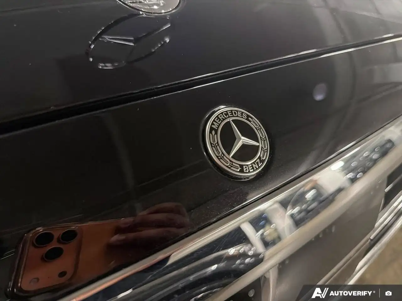 Mercedes-Benz S-Class снимка Mercedes-Benz S-Class