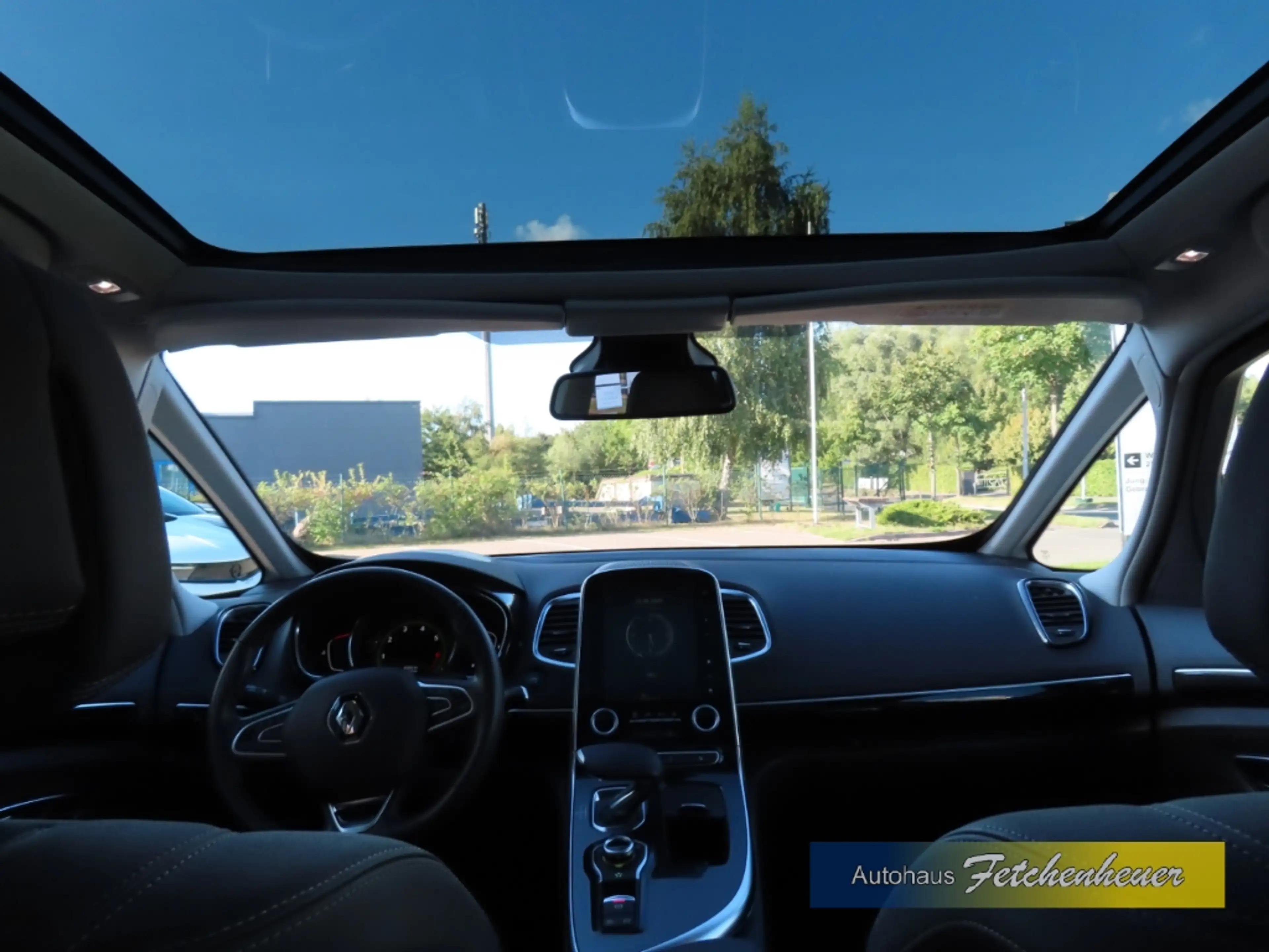 Renault Espace V Aut.  NAVI+LED+RFK+SHZ+TWA+TEMP+7Si+AHK — photo 11