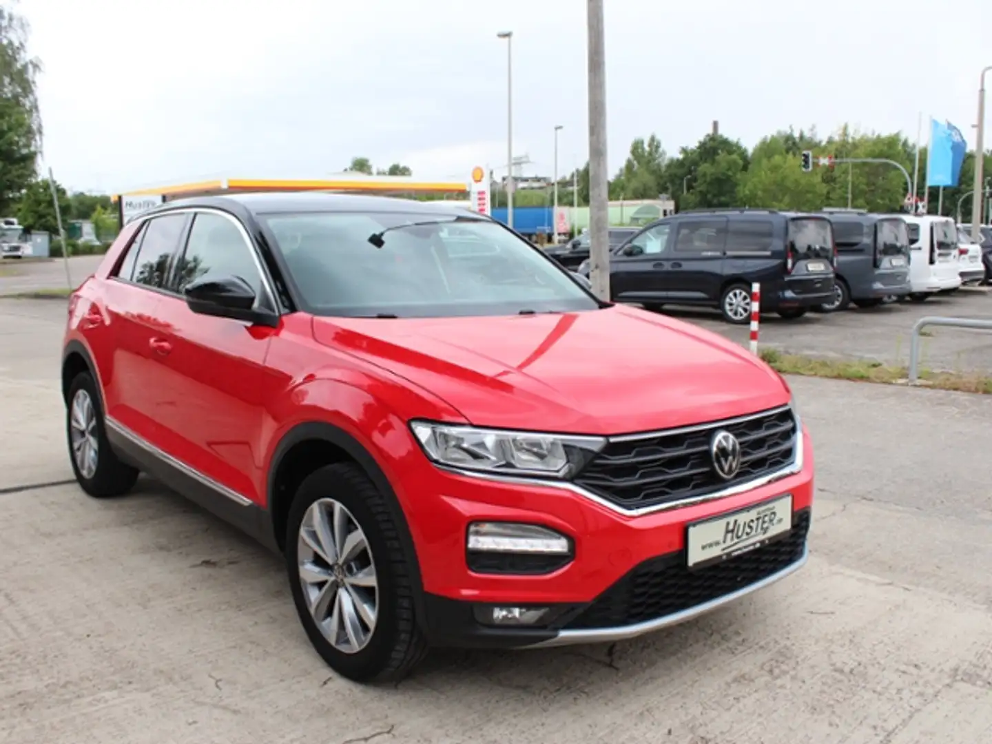 Volkswagen T-Roc Style 1.5 TSI ACT DSG Rojo - 2