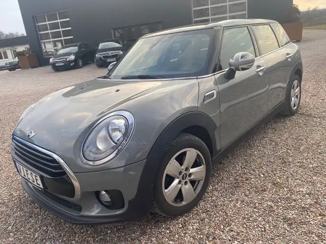 MINI Cooper D Clubman 2,0 Navi+LED+SHZ+Moonwalk